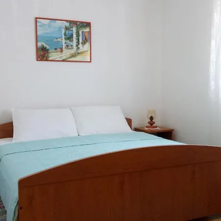 House Miro